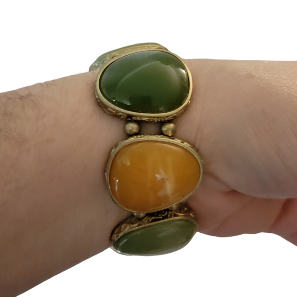 Monet Acrylic Cabachon Stretch Bracelet